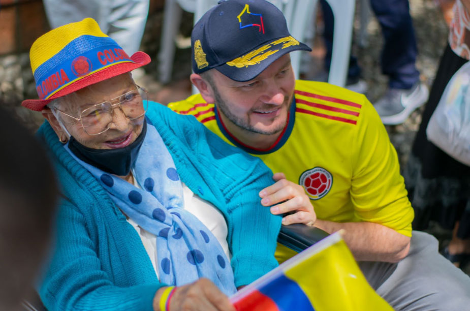 Santi Montoya Senador